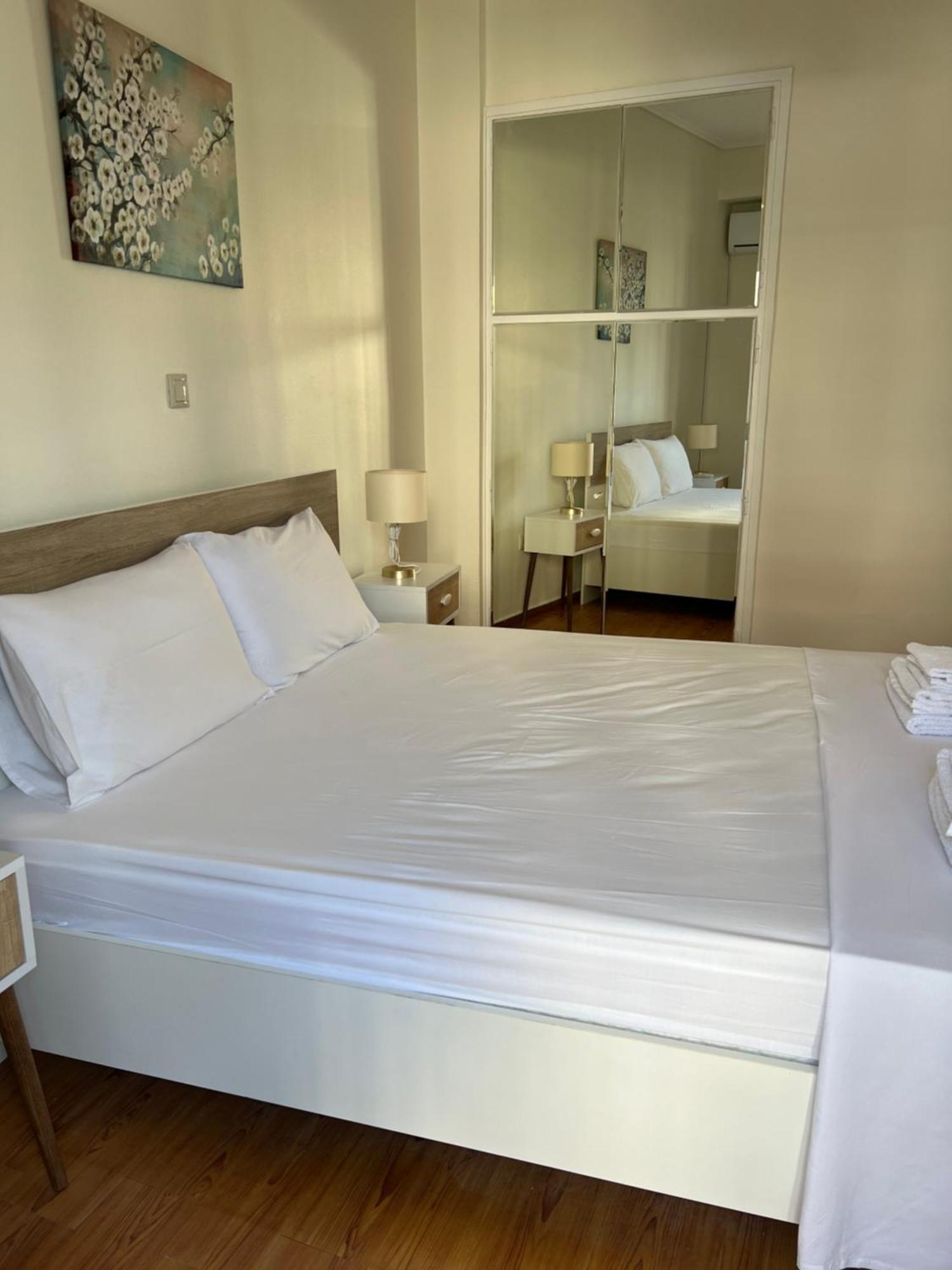 Apartment Acropolis Luxury Sidewalk View Athens